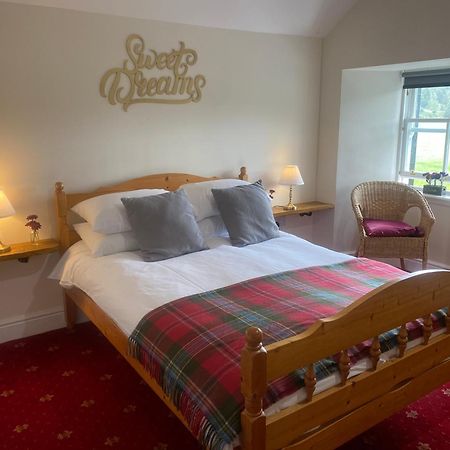 The Gordon Arms Restaurant With Rooms Yarrow Esterno foto