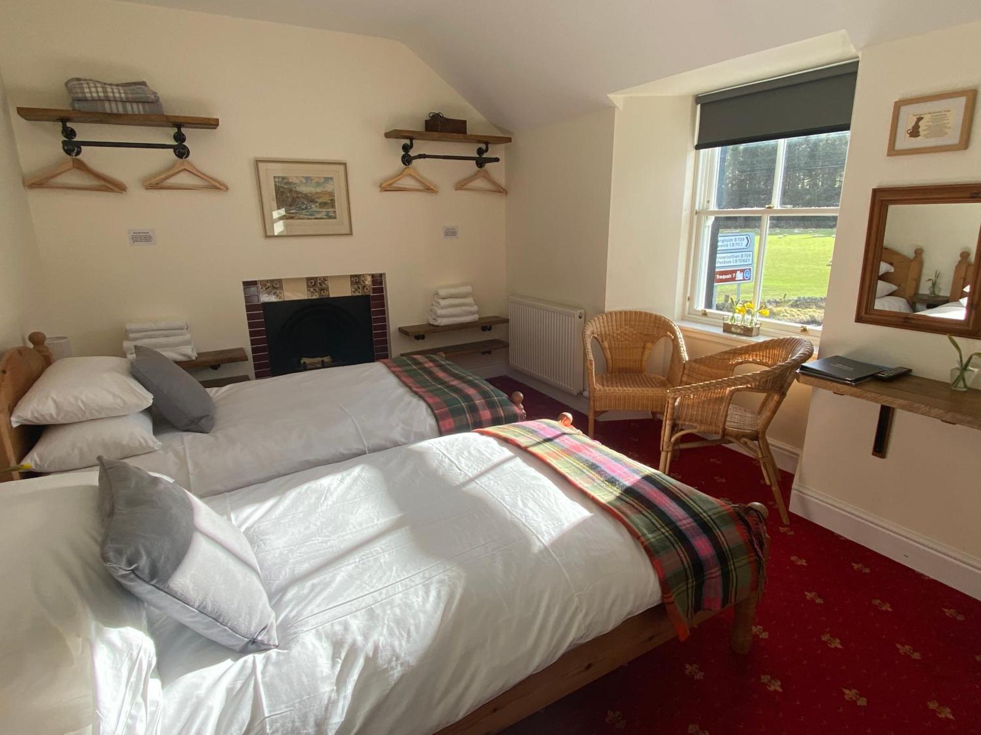 The Gordon Arms Restaurant With Rooms Yarrow Esterno foto